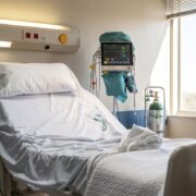 aidemoiurir Triste nouvelle : un acteur ador&eacute; du public s&rsquo;est &eacute;teint