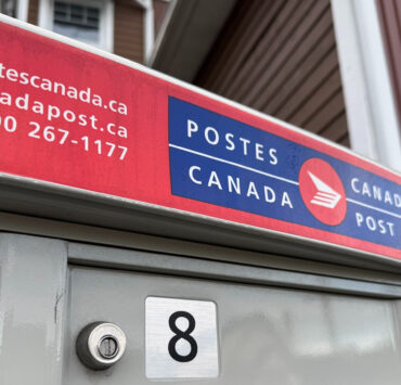 Postes Canada coupe le service à domicile… et lance l’outil pour ta date exacte 2 Postes Canada coupe le service à domicile… et lance l’outil pour ta date exacte 138eda32967b5ec38824c895600c2e2e Postes Canada coupe le service à domicile… et lance l’outil pour ta date exacte
