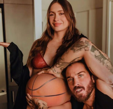 Lysandre Nadeau confirme la nouvelle sur son couple avec Claude Bégin: point final 2 Lysandre Nadeau confirme la nouvelle sur son couple avec Claude Bégin: point final 3I4CCVK7CTW2SRKLKRCWW25LX4 Lysandre Nadeau confirme la nouvelle sur son couple avec Claude Bégin: point final
