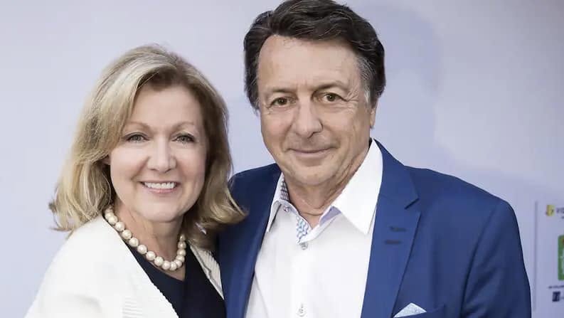 Dans l'ombre du géant : Découvrez Lynda Durand, la femme de la vie de Jean-Luc Mongrain 3 Dans l'ombre du géant : Découvrez Lynda Durand, la femme de la vie de Jean-Luc Mongrain 648781742 35192826006969264 4476758765713002550 n Dans l'ombre du géant : Découvrez Lynda Durand, la femme de la vie de Jean-Luc Mongrain