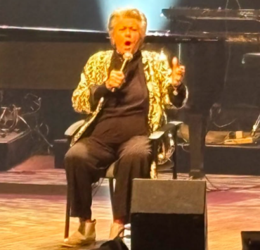 Ginette Reno surprend tout le monde avec une apparition sur scène 2 Ginette Reno surprend tout le monde avec une apparition sur scène Capture decran 2026 10 08 123945 e1791477609851 Ginette Reno surprend tout le monde avec une apparition sur scène