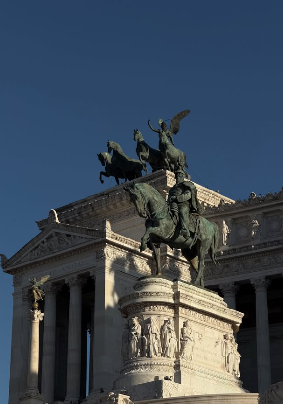 Capture decran 2026 10 13 075741 Copie Ils tombent sous le charme de Rome: S&eacute;bastien Delorme et son amoureuse en 10 clich&eacute;s