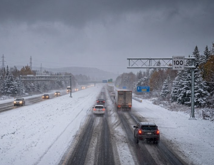 Capture decran 2026 10 16 145233 Premi&egrave;re neige au Qu&eacute;bec : plusieurs automobilistes pris par surprise