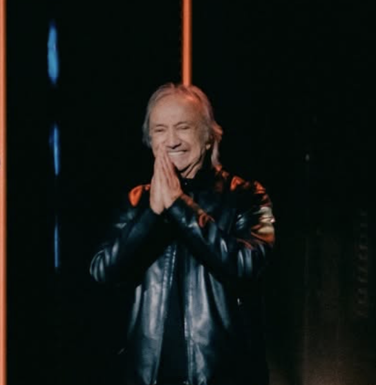 Capture decran le 2026 10 25 a 11.36.52 Claude Dubois surprend les t&eacute;l&eacute;spectateurs avec une rare prestation &agrave; En direct de l&rsquo;univers