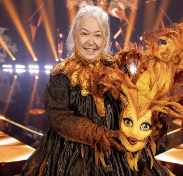 Cette comédienne craque complètement après son démasquage à Chanteurs masqués 2 Cette comédienne craque complètement après son démasquage à Chanteurs masqués Capture decran le 2026 10 26 a 13.38.16 Cette comédienne craque complètement après son démasquage à Chanteurs masqués