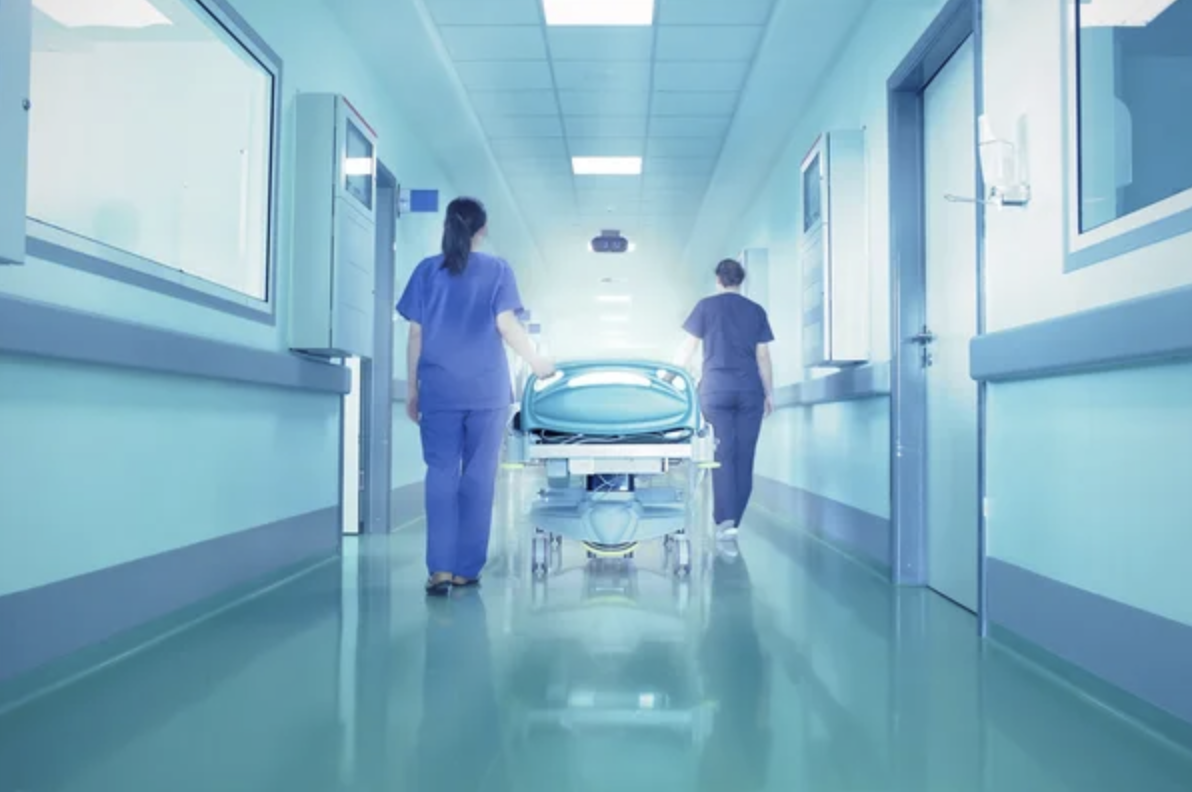 Tragédie dans un hôpital : les autorités confirment une sombre nouvelle 1 Tragédie dans un hôpital : les autorités confirment une sombre nouvelle Capture le 2026 10 04 a 11.40.58 Tragédie dans un hôpital : les autorités confirment une sombre nouvelle