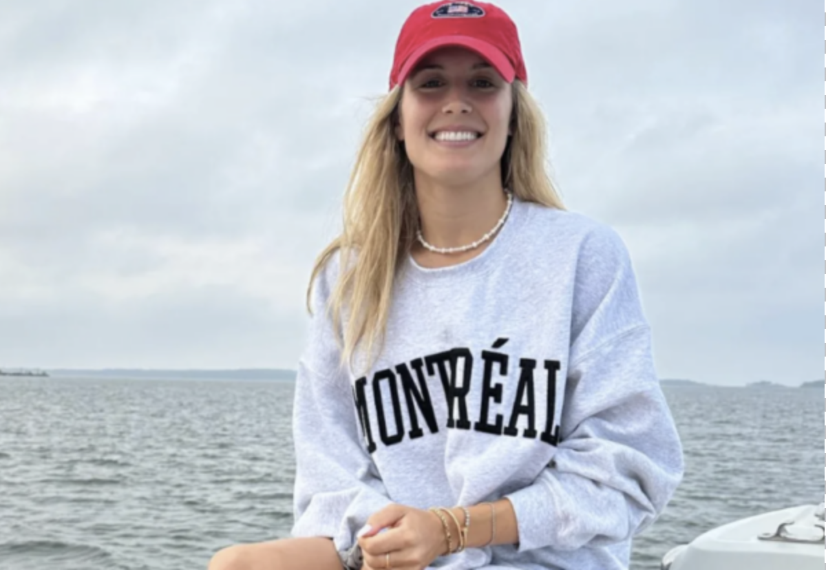 Capture le 2026 10 19 a 11.49.46 Genie Bouchard enflamme Miami avec un bikini minuscule (06)photos