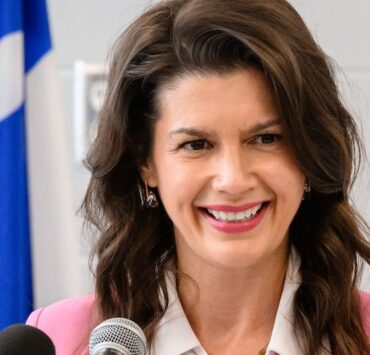U5DZIZN7PJCW5MQVTQLFRC4SYA Genevi&egrave;ve Guilbault prend la parole en public : l&rsquo;annonce qui a &eacute;mu tout le monde