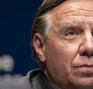 Loin de l'arène politique : le bouleversant coup de cœur de François Legault qui émeut le web 2 Loin de l'arène politique : le bouleversant coup de cœur de François Legault qui émeut le web francois legault plan rapproche conference presse covid coronavirus 1 Loin de l'arène politique : le bouleversant coup de cœur de François Legault qui émeut le web
