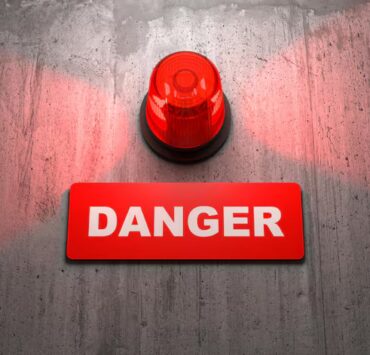 Alerte sanitaire majeure : La Santé publique dans une ville au Québec lance un important avis à la population ! 2 Alerte sanitaire majeure : La Santé publique dans une ville au Québec lance un important avis à la population ! panneau alerte danger sirene lumineuse 35913 3105.jpg Alerte sanitaire majeure : La Santé publique dans une ville au Québec lance un important avis à la population !