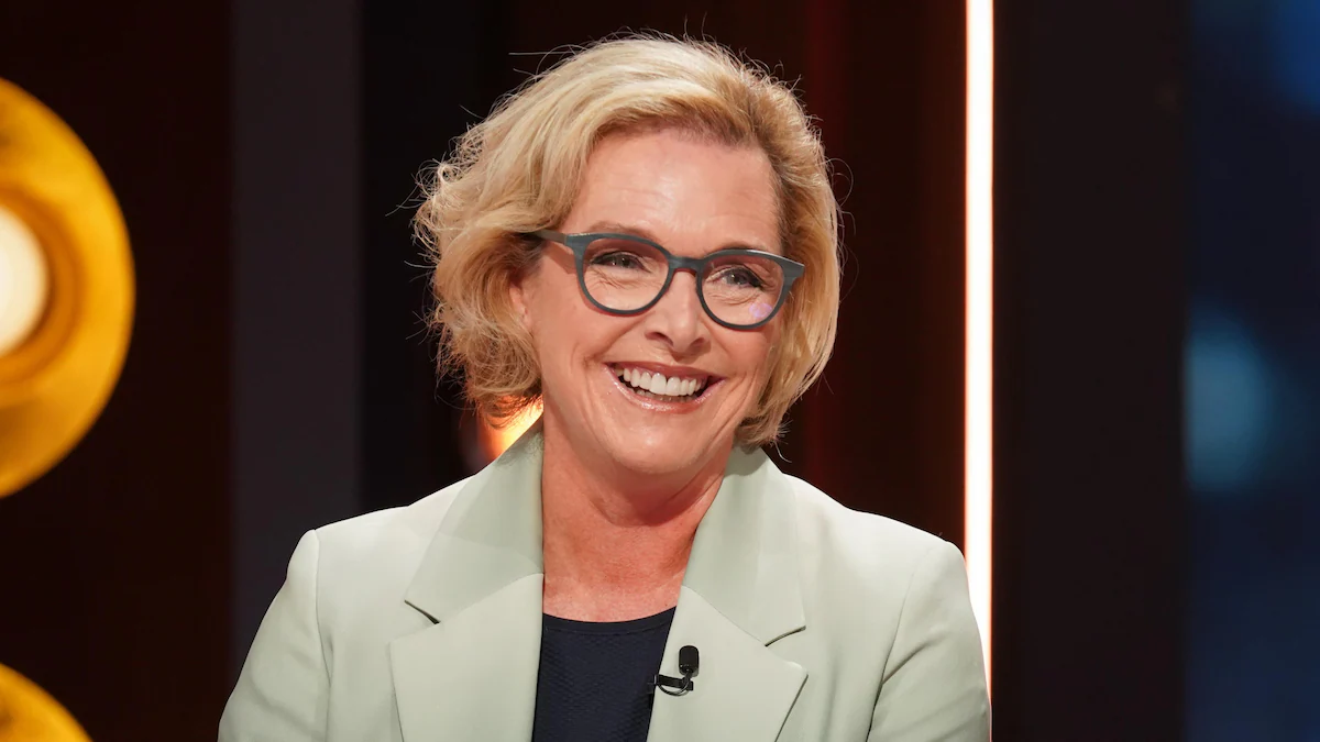 Nouvelle alerte médicale : Sophie Thibault brise le silence sur l'angoisse d'un retour du cancer « On n'en sort pas »! 1 Nouvelle alerte médicale : Sophie Thibault brise le silence sur l'angoisse d'un retour du cancer « On n'en sort pas »! sophie thibault bonsoir 2026 80354.jpg Nouvelle alerte médicale : Sophie Thibault brise le silence sur l'angoisse d'un retour du cancer « On n'en sort pas »!